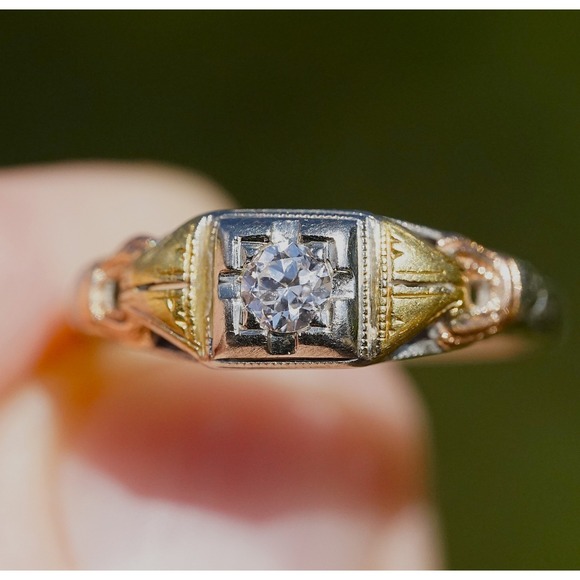 Antique 18k Solid‎ Multi Colored Gold Filigree Engraved Natural Diamond Ring